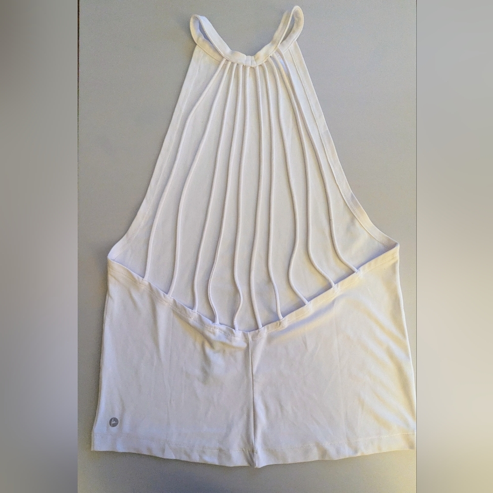 90 Degrees By Reflex Women's White Active Wear Top. Size XSmall (Small)